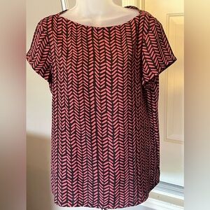 LOFT Burgundy Herringbone Batik Print Short Sleeve Blouse Sz M